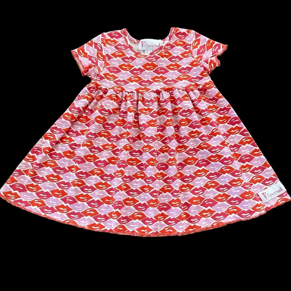 Flowersak size 4 Girls Lips Kiss Print Knit Dress‎ Cotton Stretch Short Sleeve